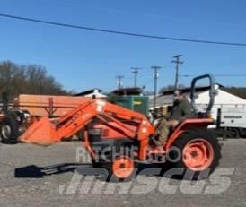 Kubota L3400 Трактора