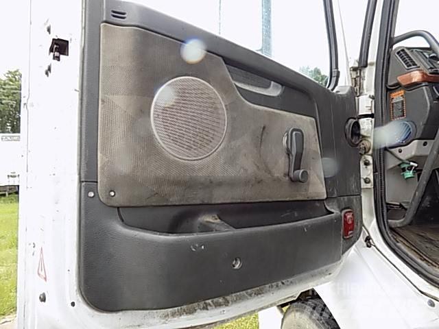 Volvo VNM Шасси с кабиной