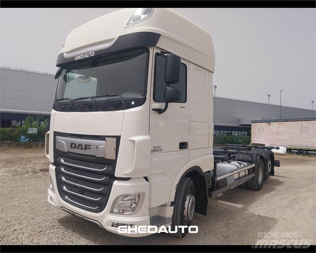 DAF DAF Грузовики-Фургоны