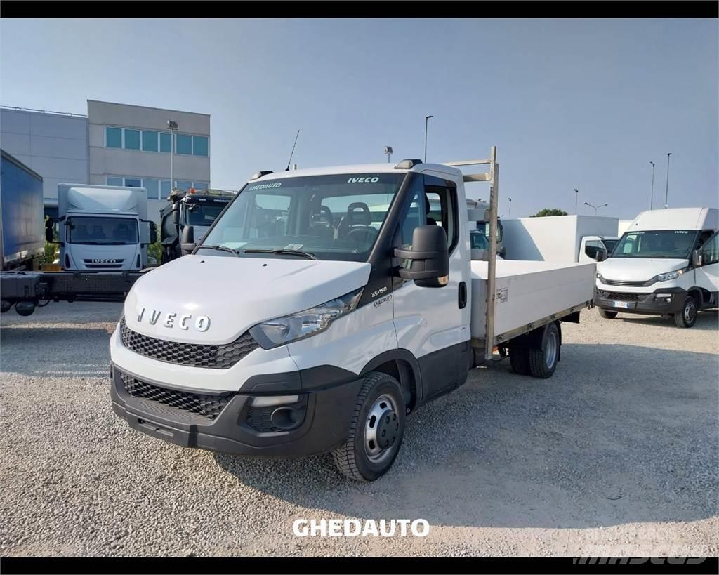 Iveco 35C15 Цельнометаллический фургоны
