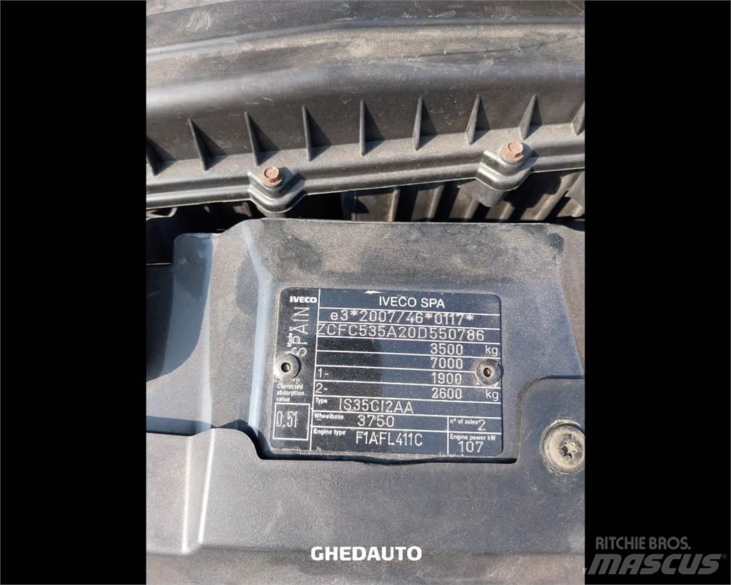 Iveco 35C15 Цельнометаллический фургоны