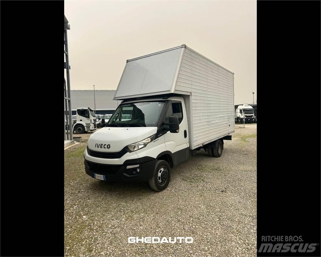 Iveco 35C18 Цельнометаллический фургоны