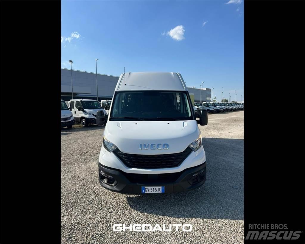 Iveco 35S16 Цельнометаллический фургоны