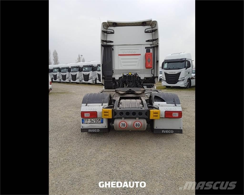 Iveco AS440ST/P Грузовики-Фургоны
