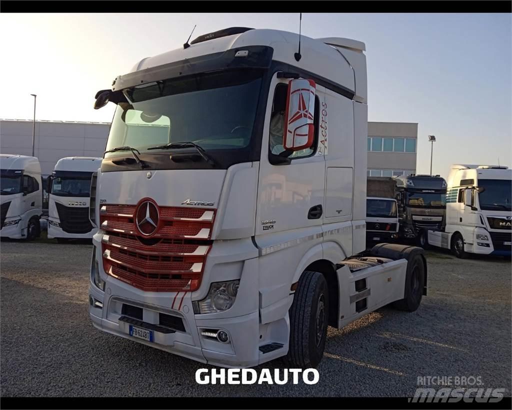 Mercedes-Benz ACTROS Грузовики-Фургоны