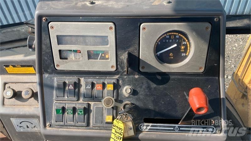 Ford 655 C Экскаваторы-погрузчики
