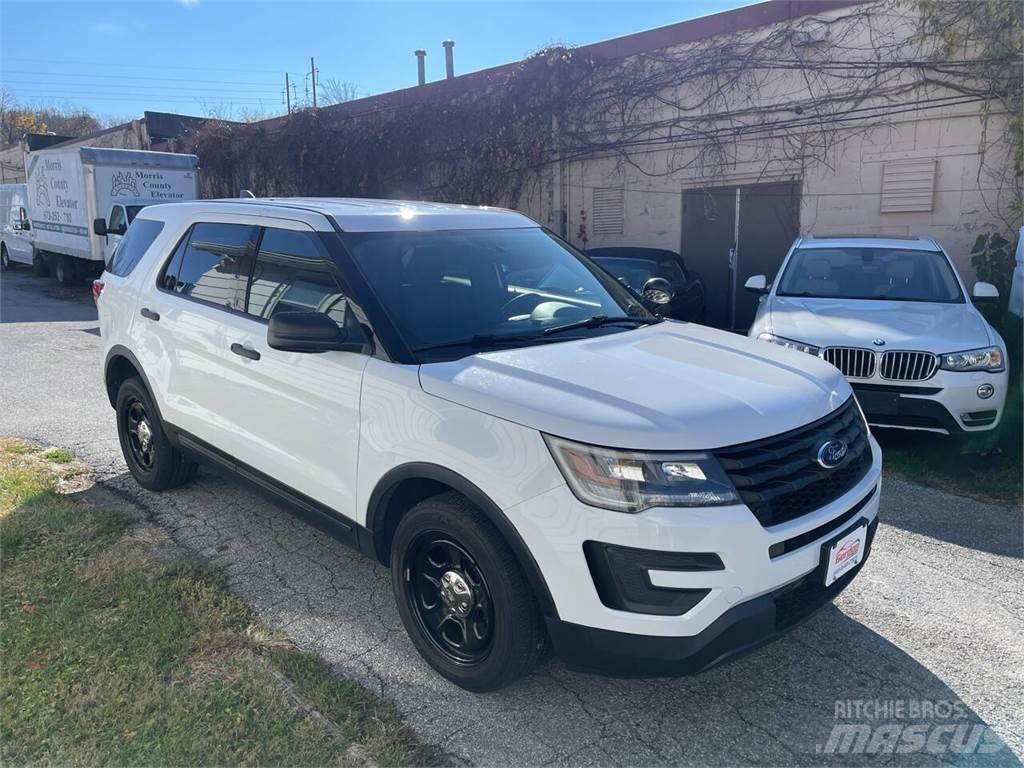 Ford Explorer Легковые автомобили