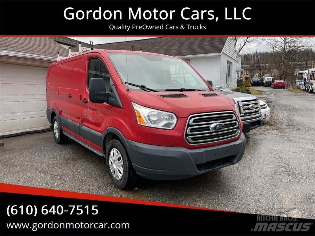 Ford Transit Цельнометаллический фургоны