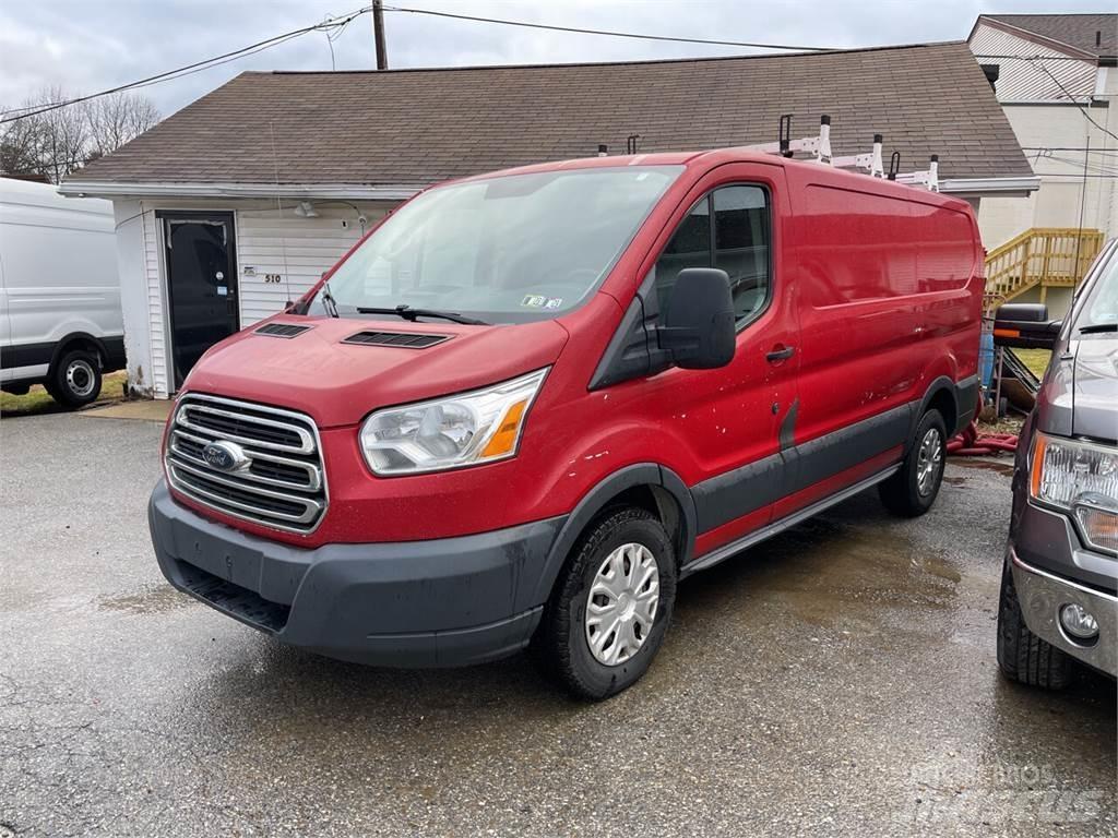 Ford Transit Цельнометаллический фургоны