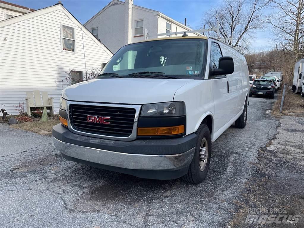 GMC Savana Изотермический фургон