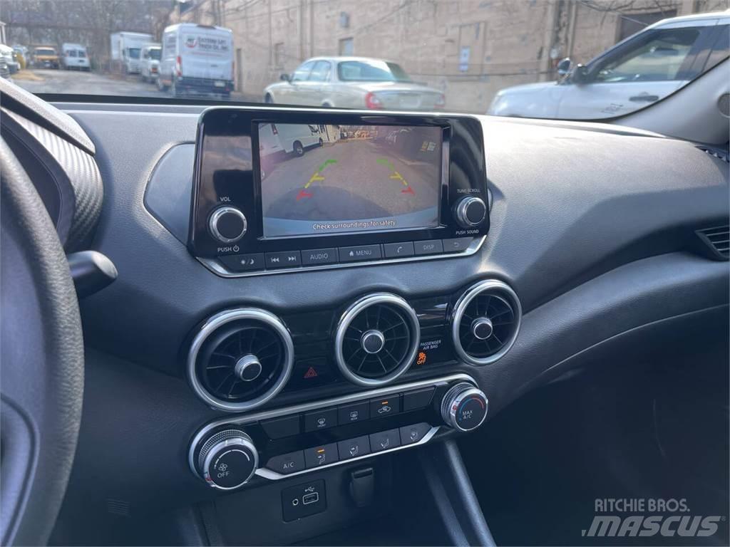Nissan Sentra Легковые автомобили