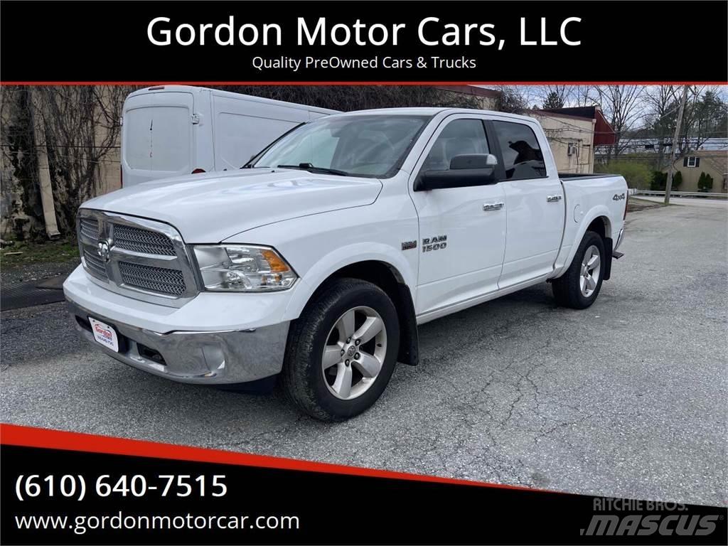 RAM 1500 Бортовые фургоны