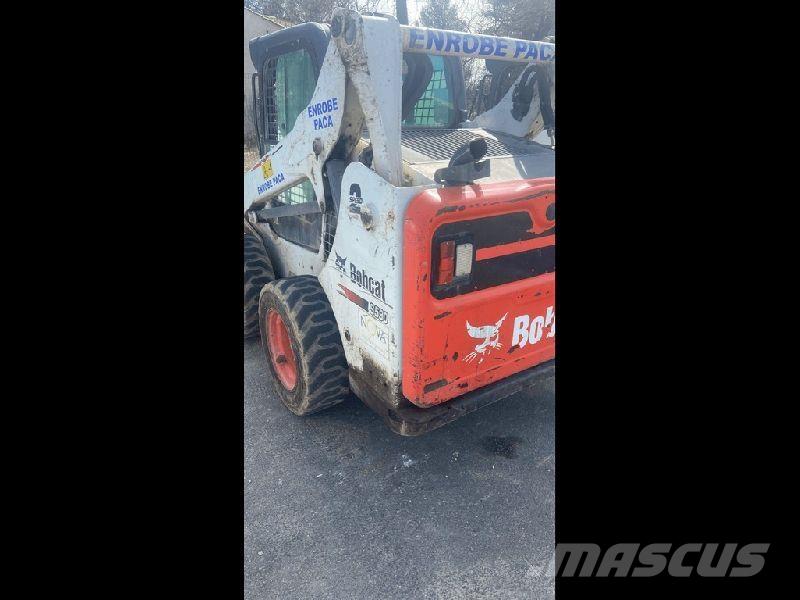 Bobcat S590 Фронтальные погрузчики