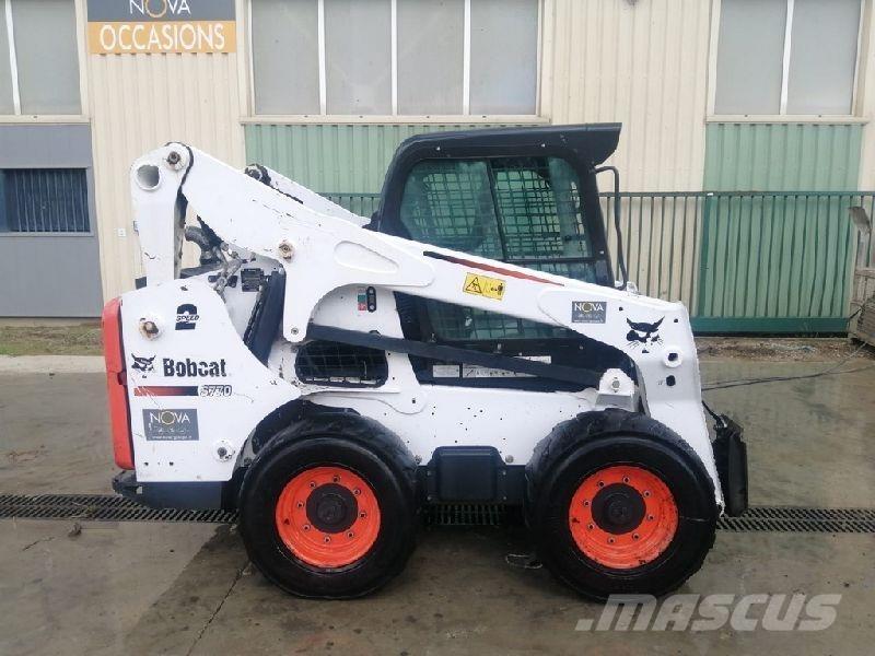 Bobcat S770 Фронтальные погрузчики