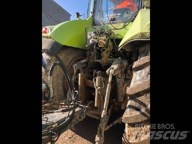 CLAAS AXION 850 Трактора