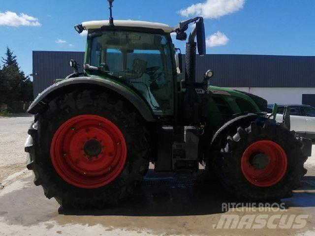 Fendt 718 VARIO Трактора