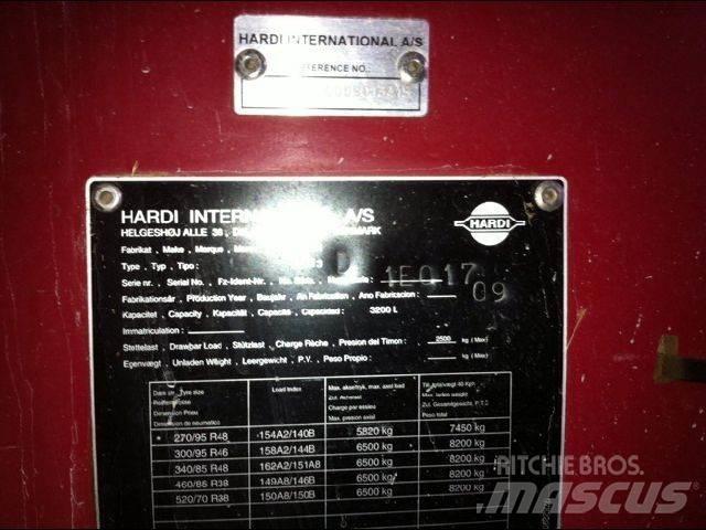 Hardi COMMANDER Прицепные опрыскиватели