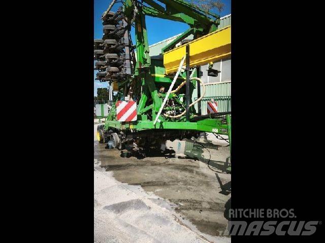 John Deere 750A Прочая посадочная техника