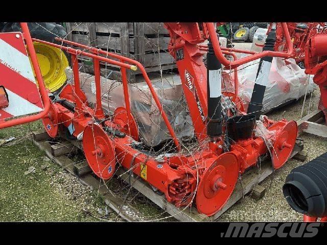 Kuhn 10812 Грабли-ворошилки