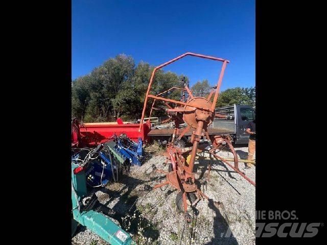 Kuhn GF5001MH Грабли-ворошилки