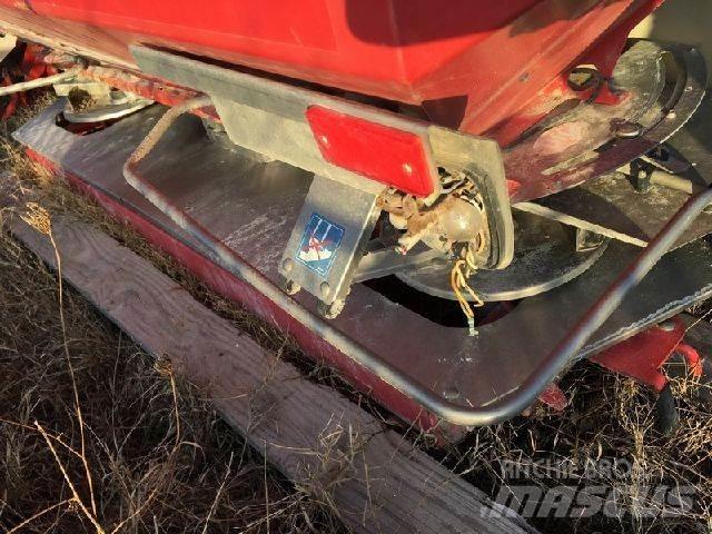 Kuhn GLB 1400 Разбрасыватели минеральных удобрений