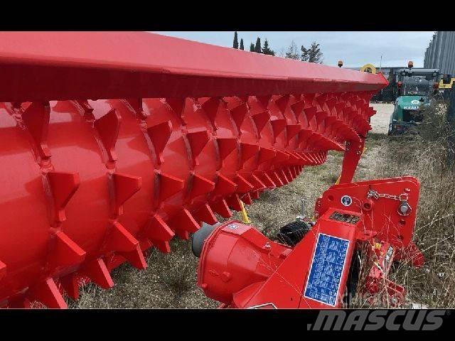 Kuhn HR 3004 Пружинные бороны