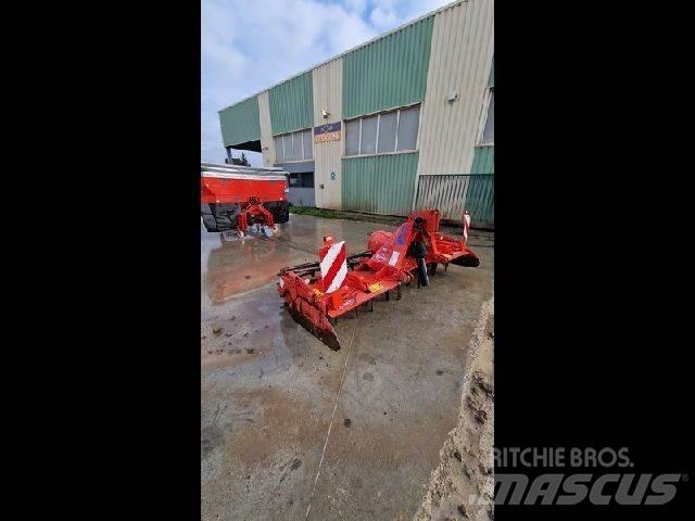 Kuhn HR3004 Пружинные бороны