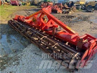 Kuhn HR404 Пружинные бороны