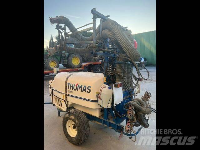 Thomas TTZ 800 Прицепные опрыскиватели