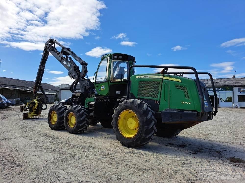 John Deere 1270E Валочно-пакетирующие машины
