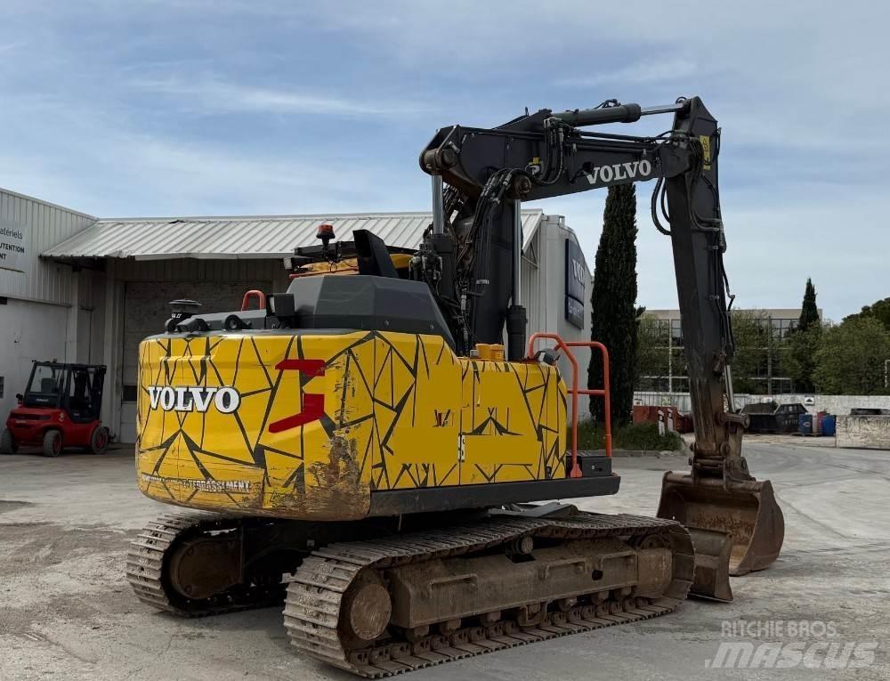 Volvo EC140EL Гусеничные экскаваторы
