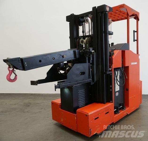 Baka EFV2500SO Самоходные электроштабелёры