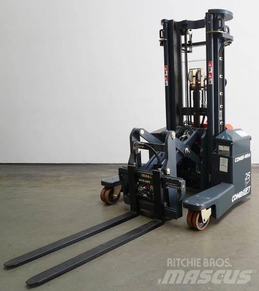 Combilift WR4 4-x ходовые ричтраки