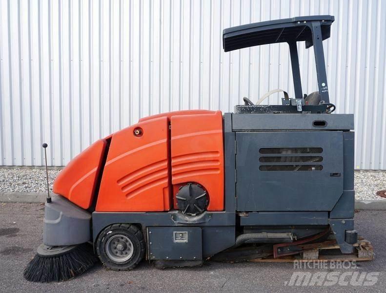 Hako 1800 LPG Комбинированные скрубберы