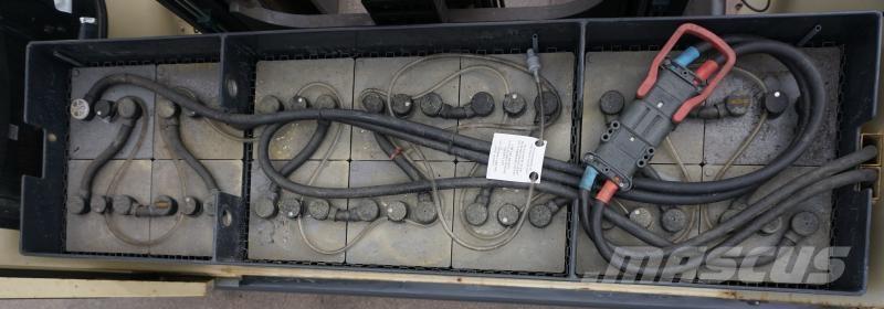 Hubtex S40E Боковые погрузчики