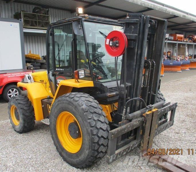 JCB 940-4 Внедорожные погрузчики