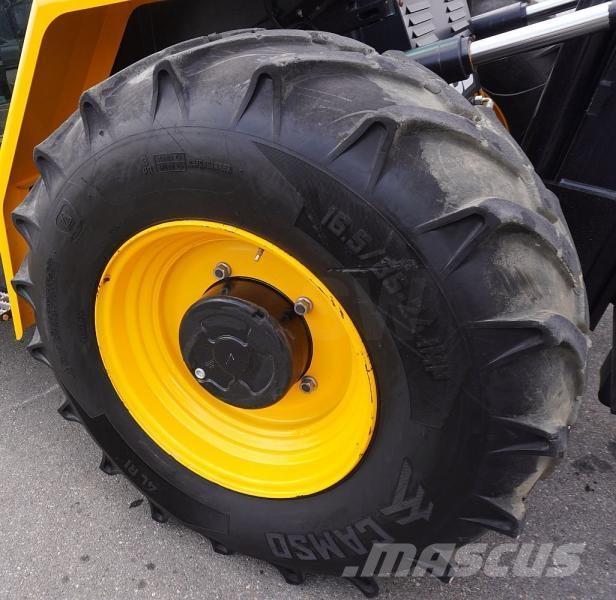 JCB 940-4 Внедорожные погрузчики