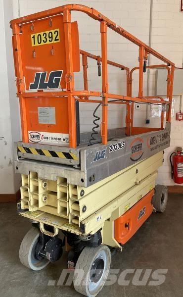 JLG 2030ES Коленчатые подъемники