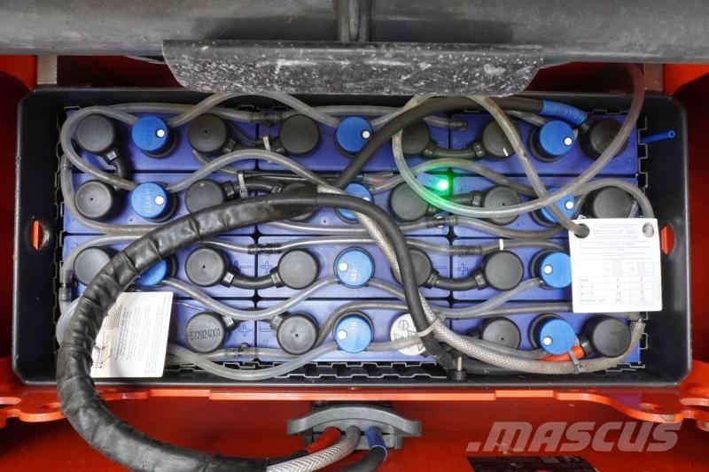 Linde D 12 133 Самоходные электроштабелёры