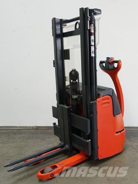 Linde L 10 379 Самоходные электроштабелёры