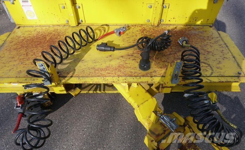 Pefra 4000 Прицепы-платформы/боковая разгрузка