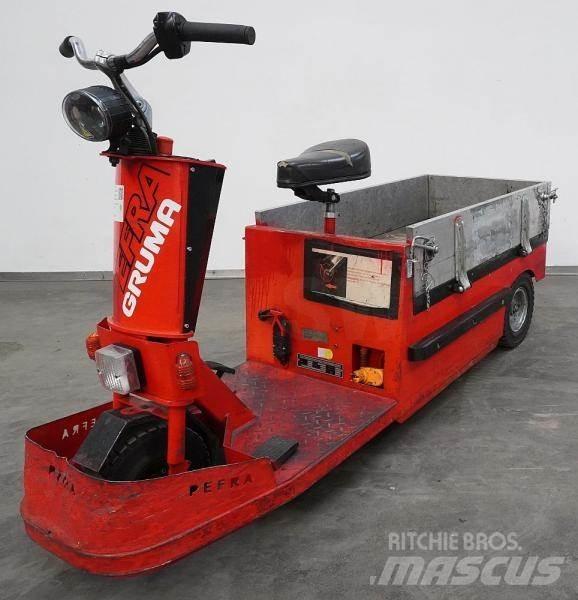 Pefra EFW508 Складские электротягачи