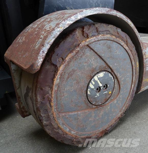 Still FM-X17 Ричтраки