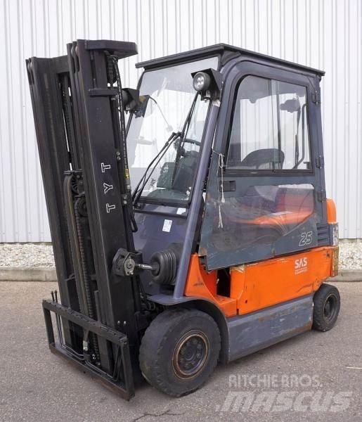 Toyota 7FBMF25 Другие складские механизмы