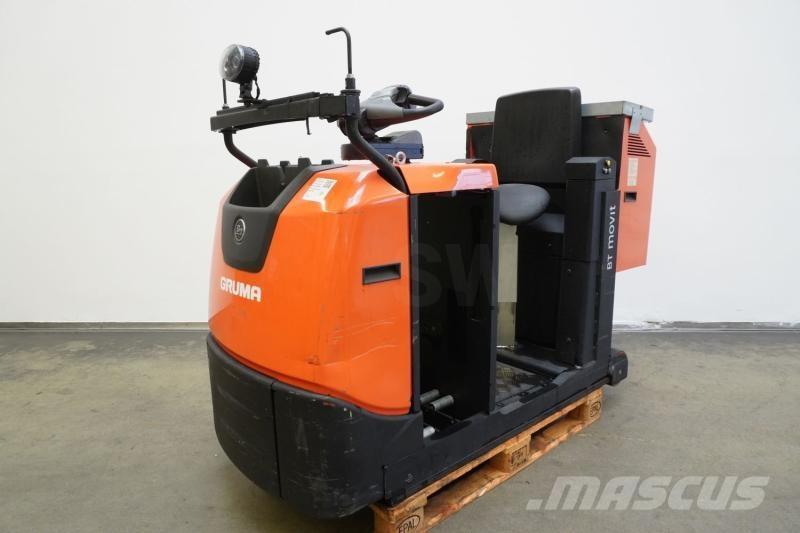 Toyota TSE300 Складские электротягачи