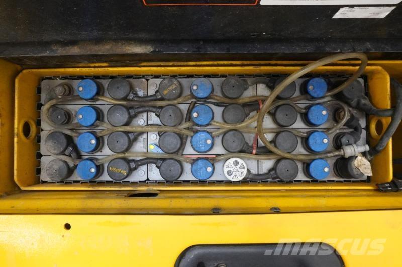 Yale MS12AC Самоходные электроштабелёры