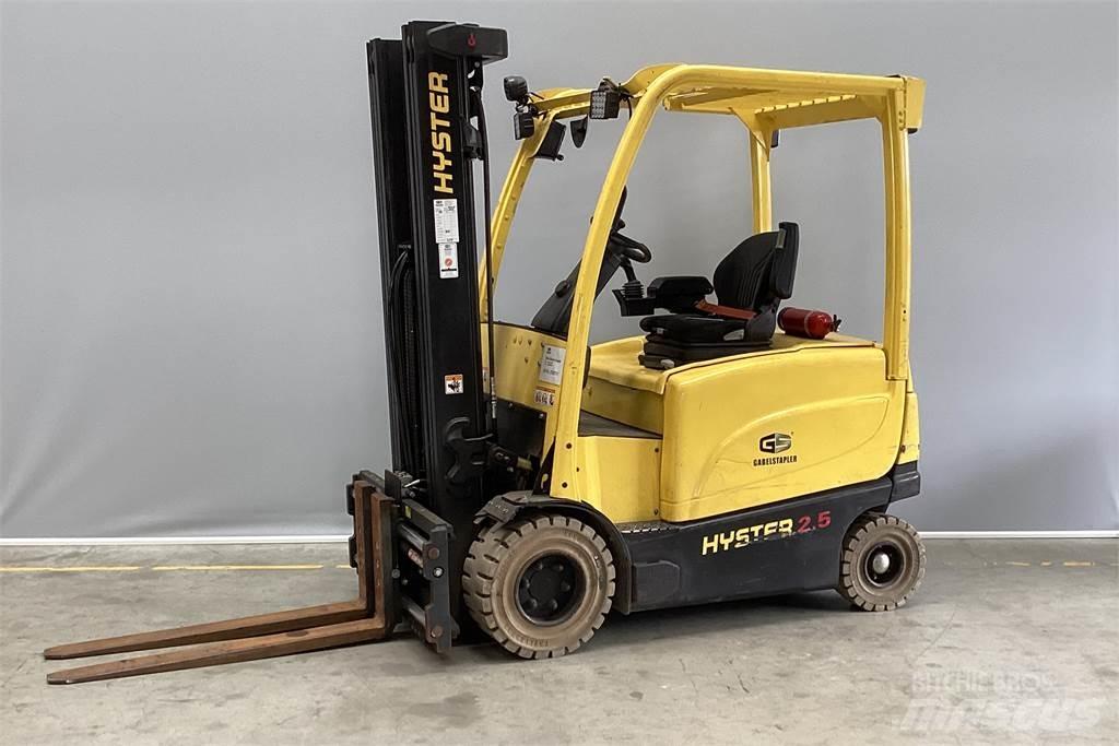 Hyster J2.5XN Электропогрузчики
