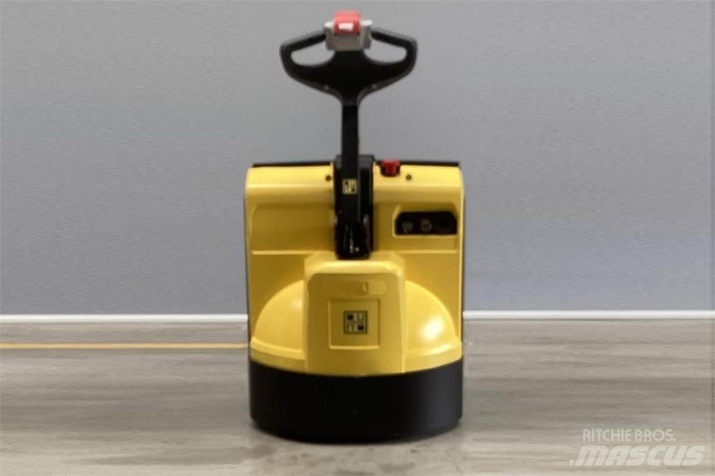 Hyster P1.6 Ручные штабелёры с электроподъёмом