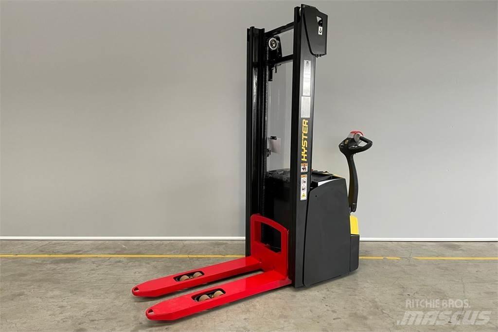 Hyster S1.6 Ручные штабелёры с электроподъёмом