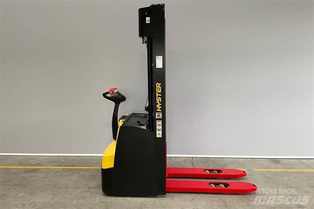 Hyster S1.6 Ручные штабелёры с электроподъёмом